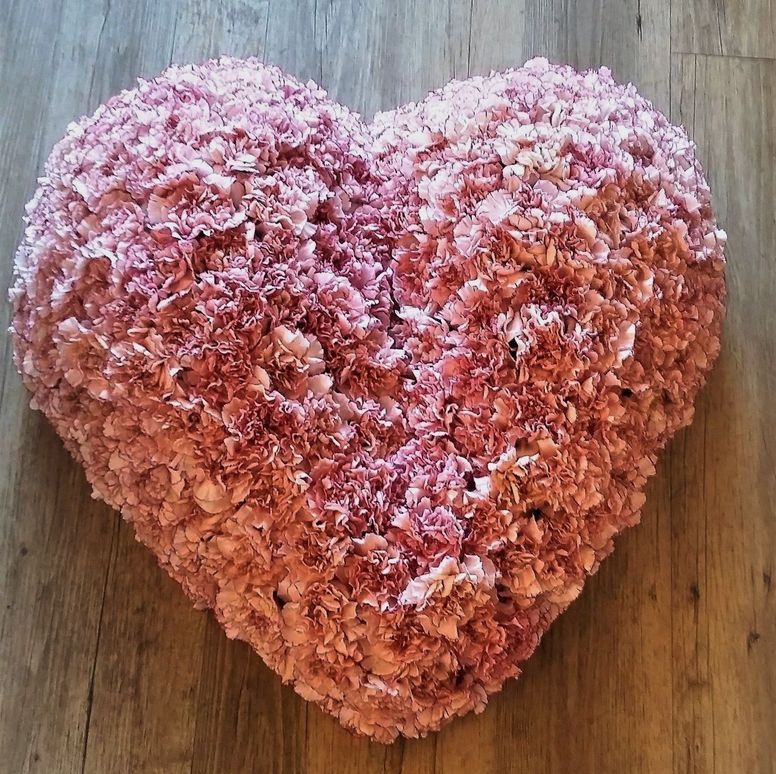 Startseite Trauerfloristik - Blüetetraum