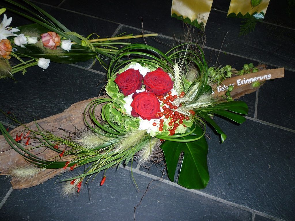 Trauerschmuck - Klara's Bluemehüsli - Sempach Station