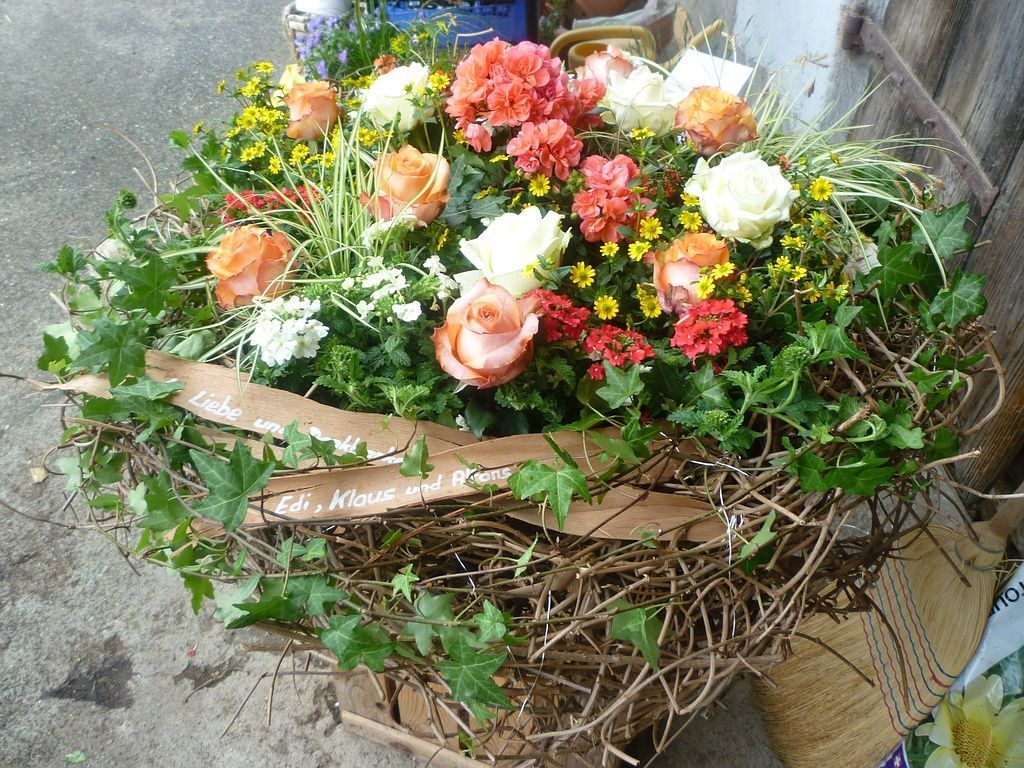 Trauerschmuck - Klara's Bluemehüsli - Sempach Station