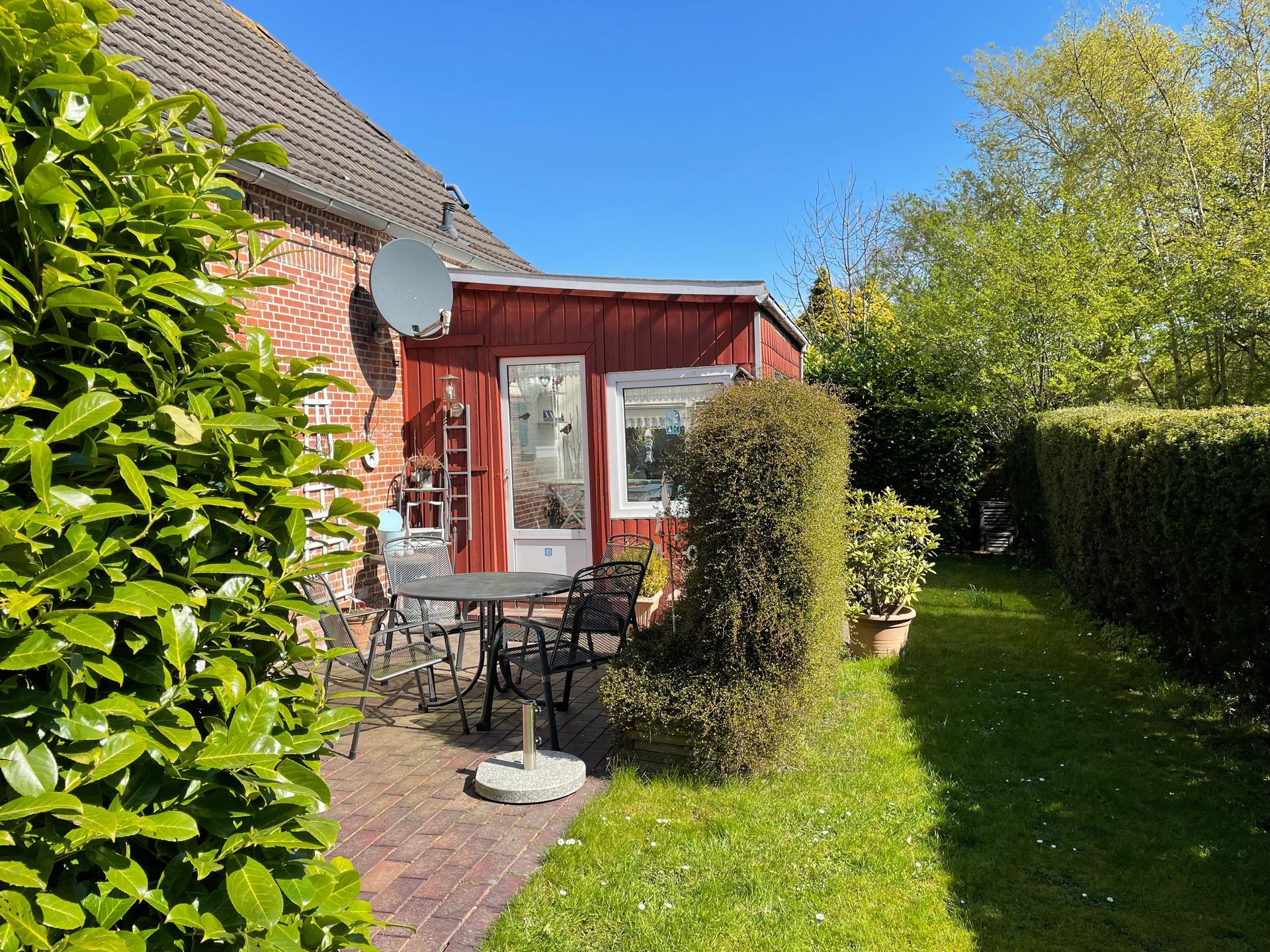 Garten und Terrasse Ferienhaus Alte Dorfschule