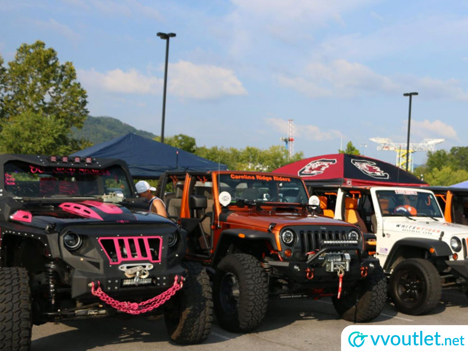 Great Smoky Mountain Jeep Club Invasion 2024, Jeep event Pigeon Forge, accommodation near LeConte