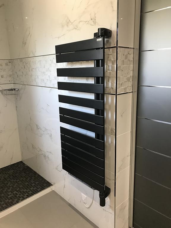 Sèche-serviette noir