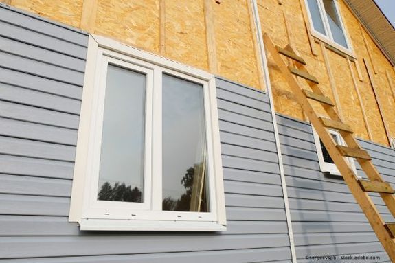 Ingo Wagner GmbH Haus wird verkleidet