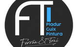 Logotipo circular negro con las letras grandes blancas “FT”, el texto azul “Pladur Cuix Pintura”