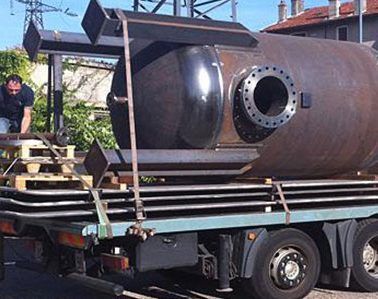 roulage d'une cuve pour camion