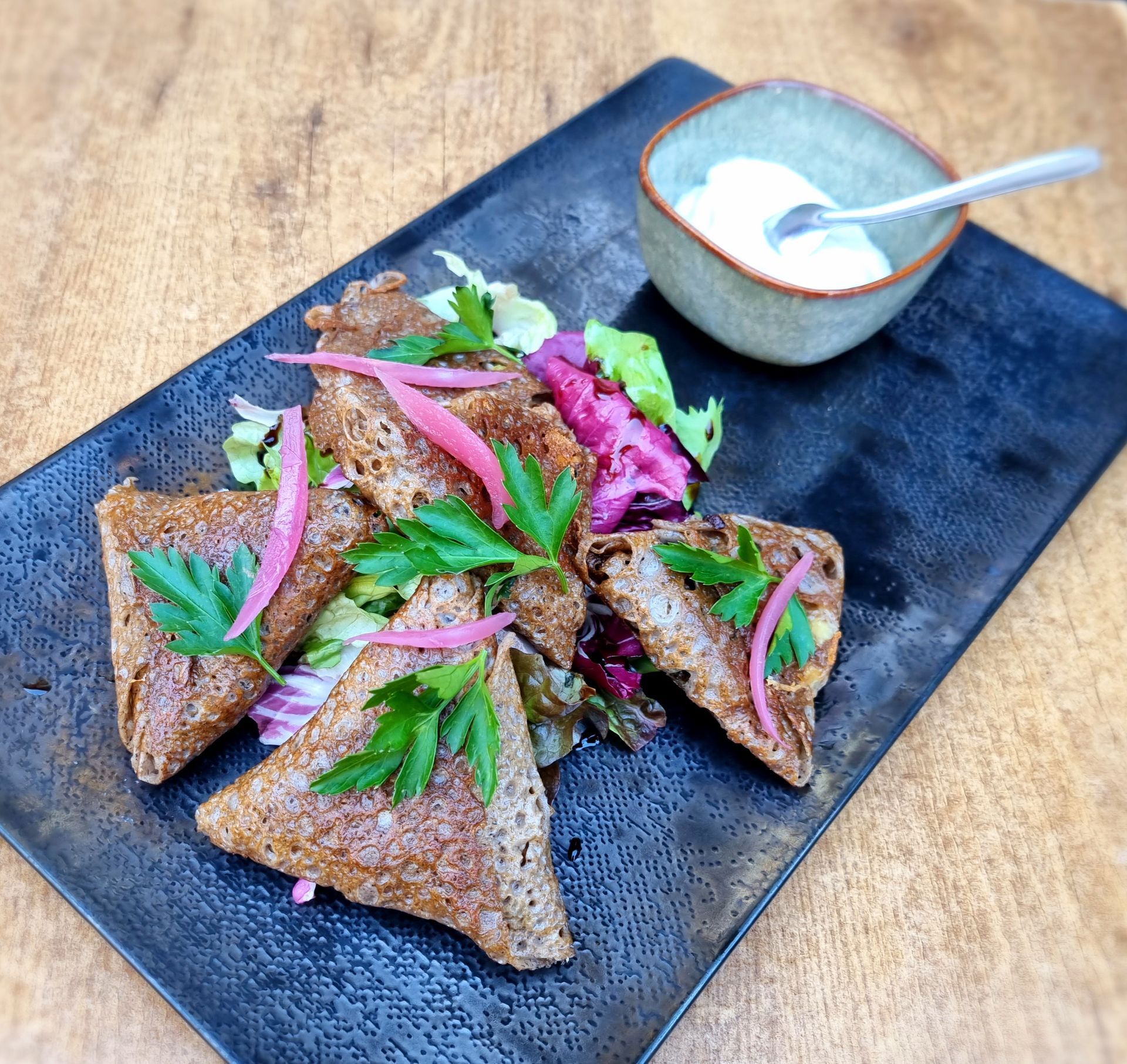 4 minicrêpes avec sauce