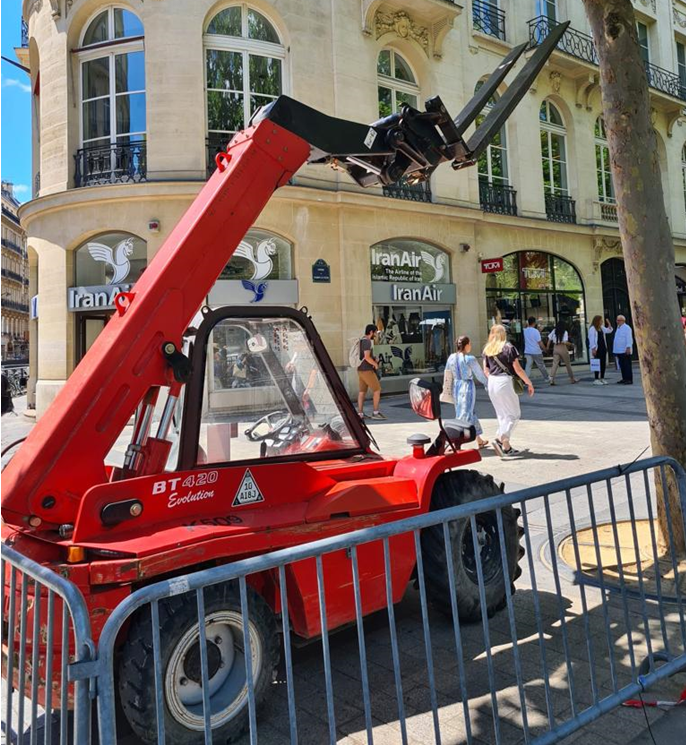 Grue élévatrice en milieu urbain