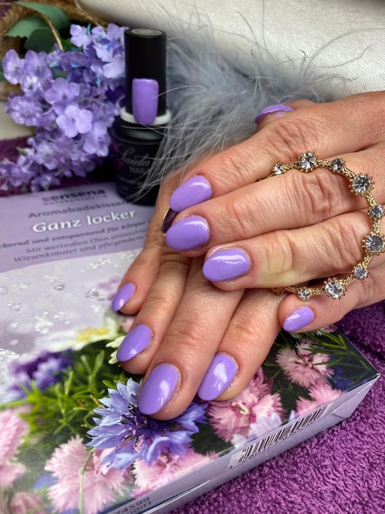 Nageldesign | Hautnah wellness-complete | Bochum