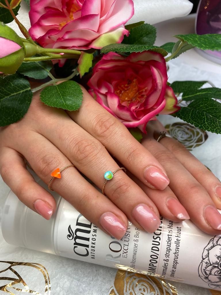 Nageldesign | Hautnah wellness-complete | Bochum