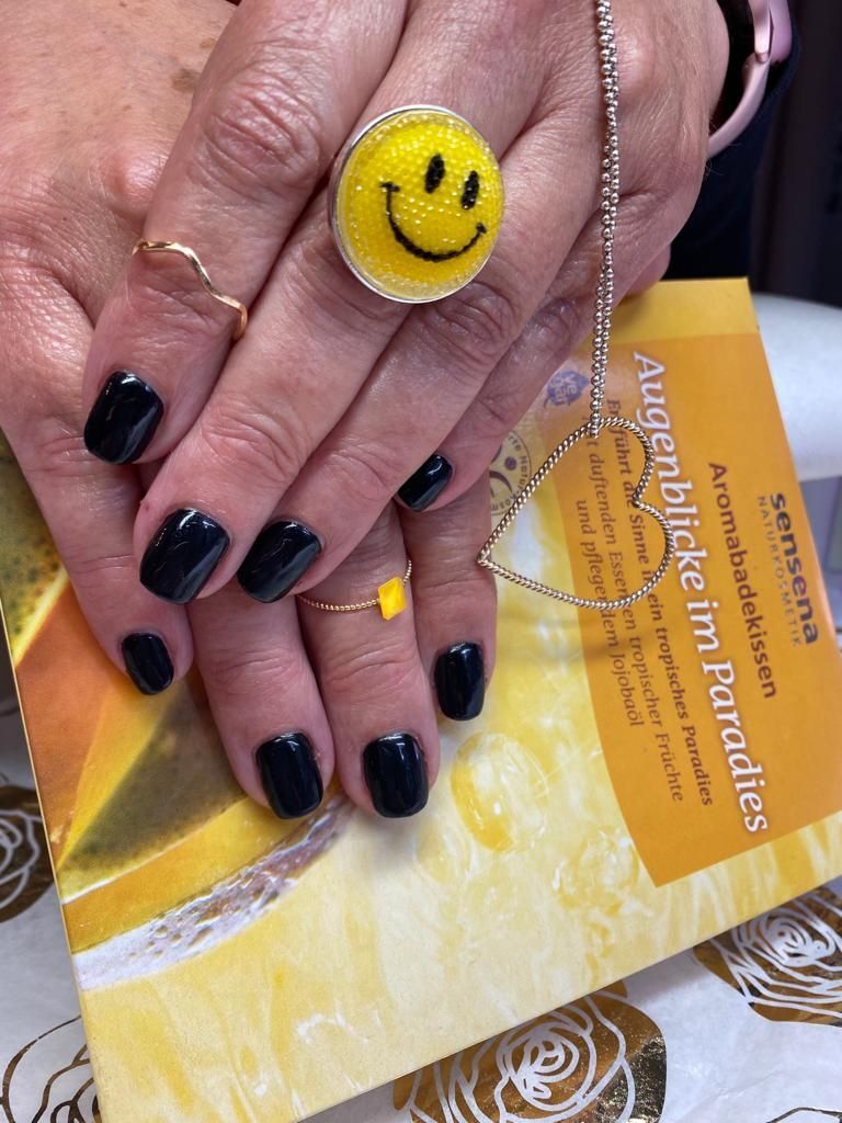 Nageldesign | Hautnah wellness-complete | Bochum