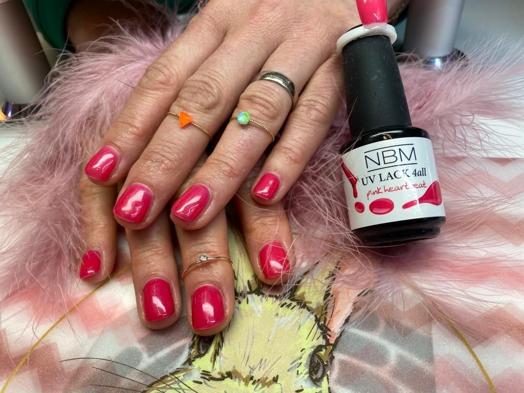 Nageldesign | Hautnah wellness-complete | Bochum