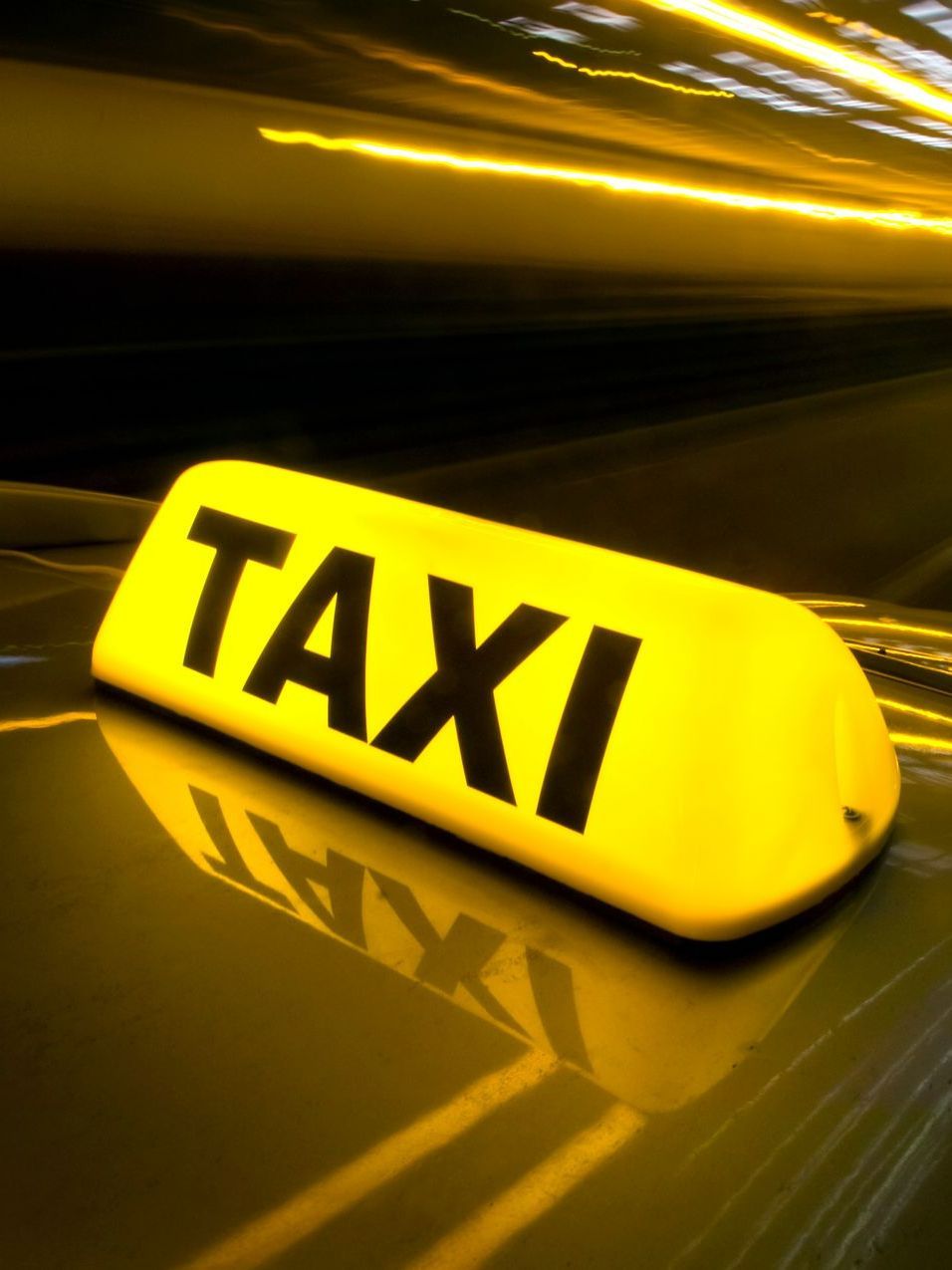 Un lumineux de taxi en gros plan