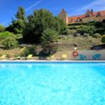 La piscine et l'Hôtel à 2mn du centre Sarlat (24)