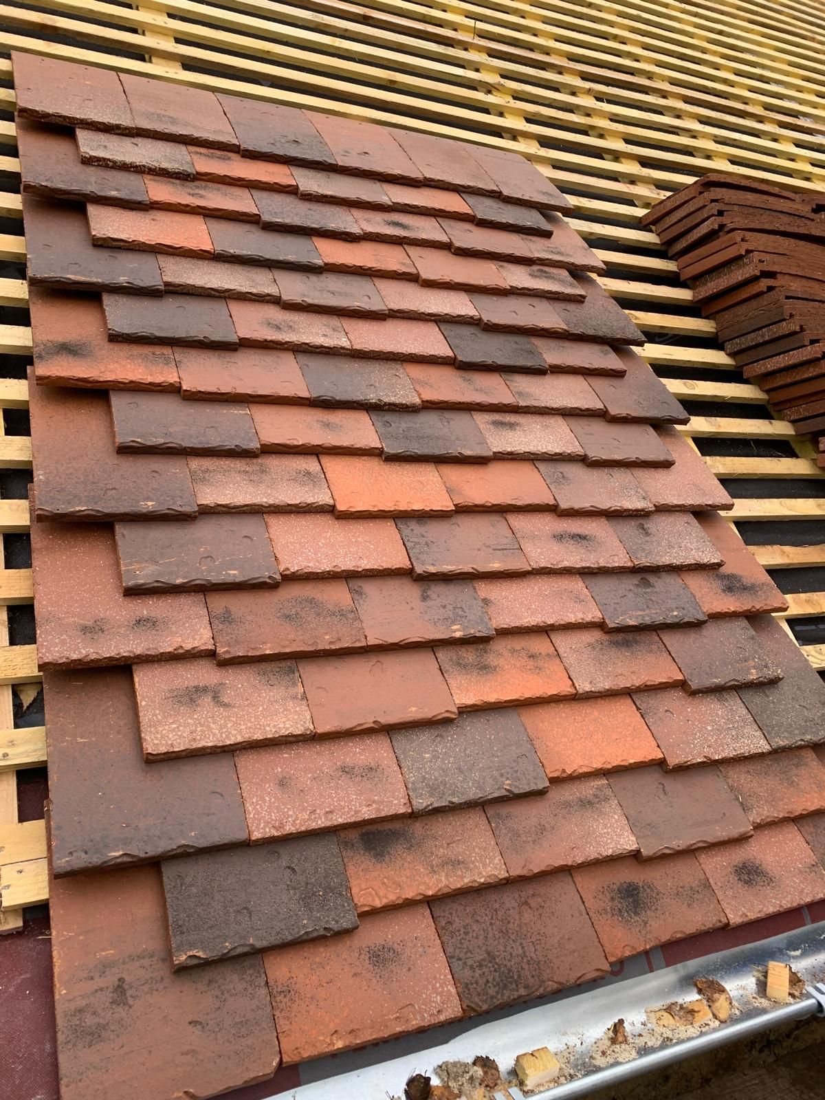Tuiles pureaux décalée