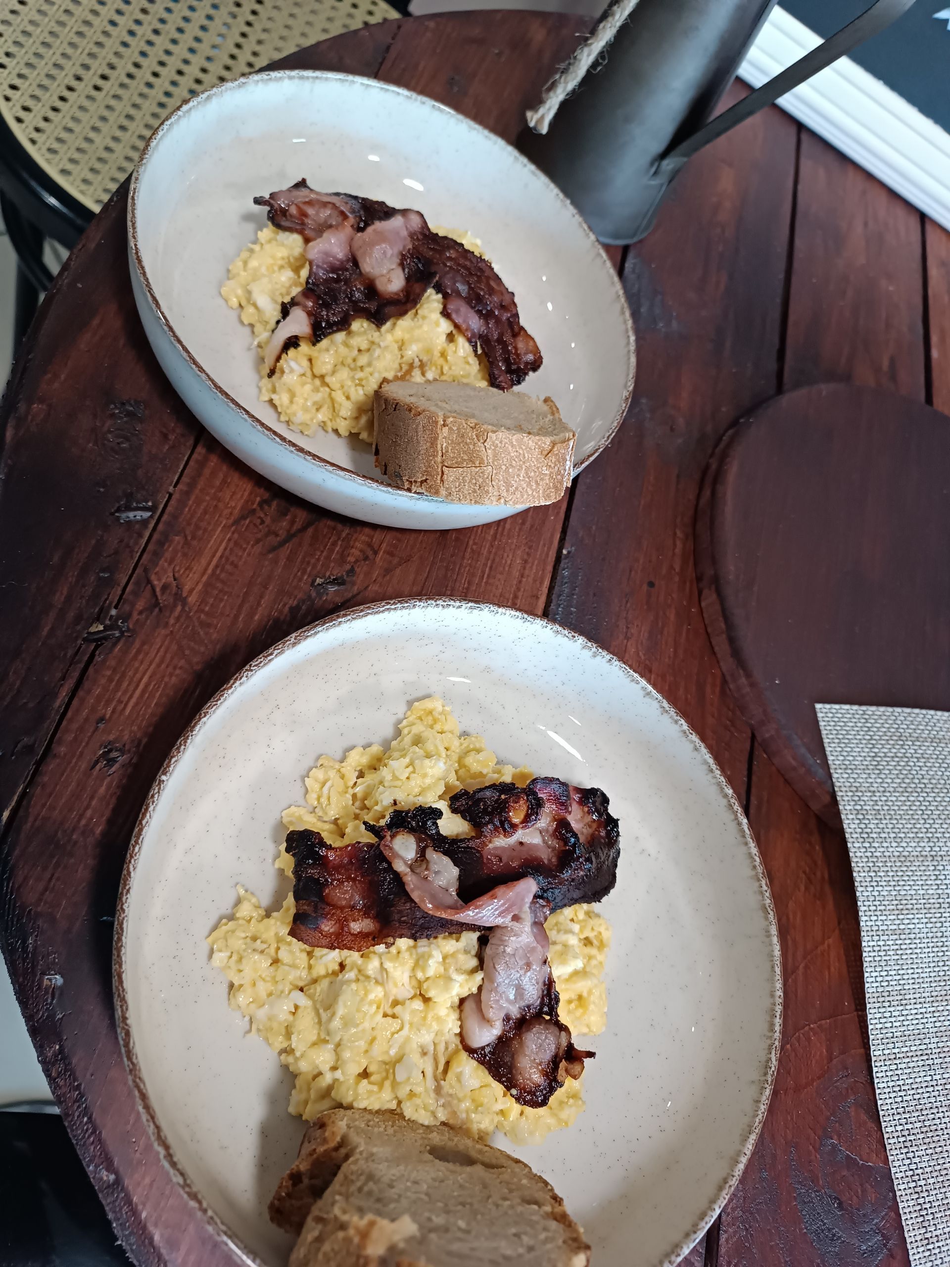 Des œufs et du poulpe