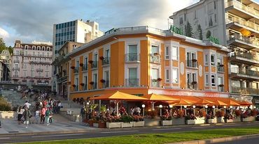 HÖTEL EVIAN