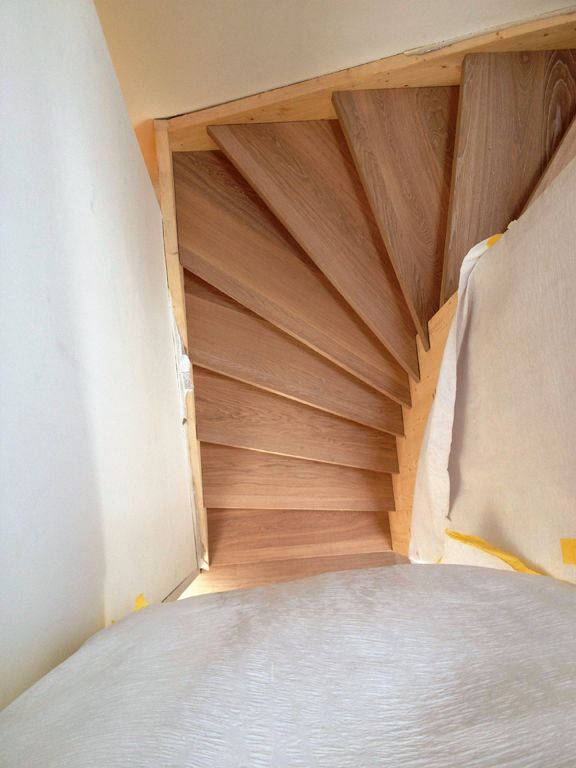 Treppen - Friseursalon - Giezendanner & Patt Parkett GmbH
