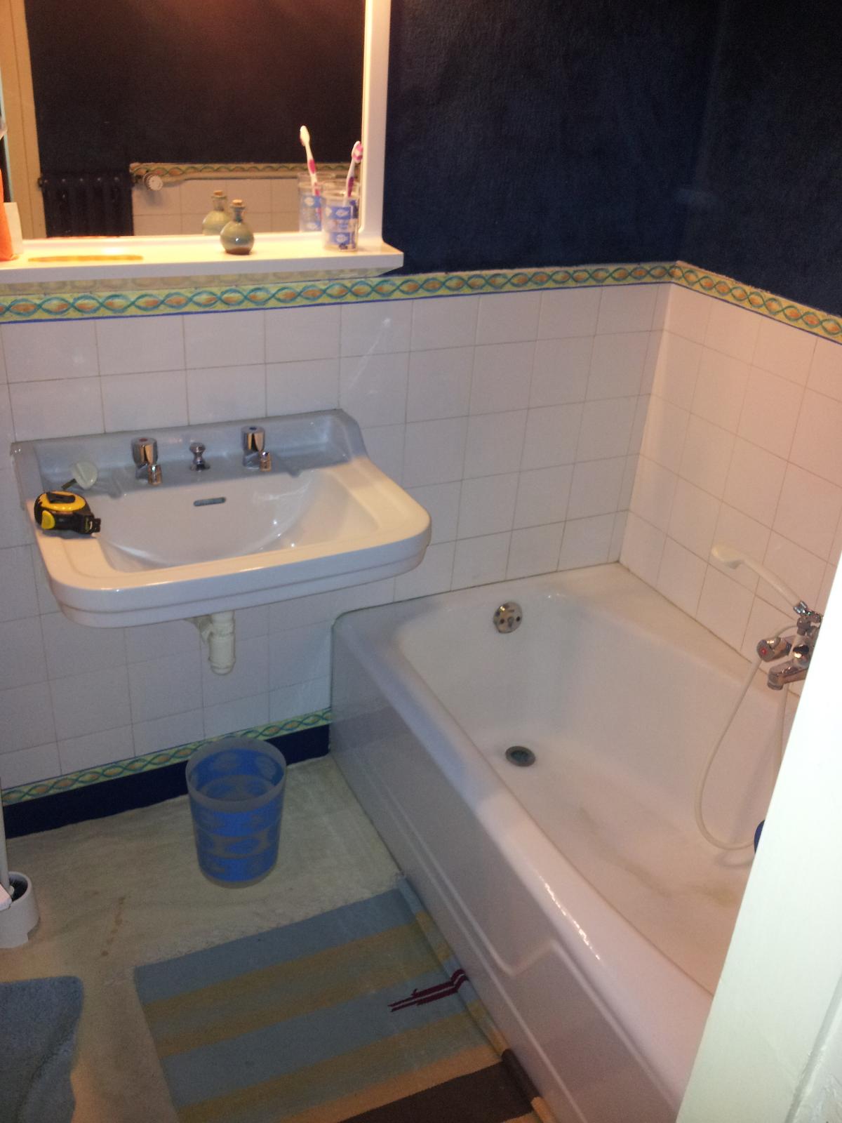 Réhabilitation salle de bain (avant) - votre plombier GIANI  (14)