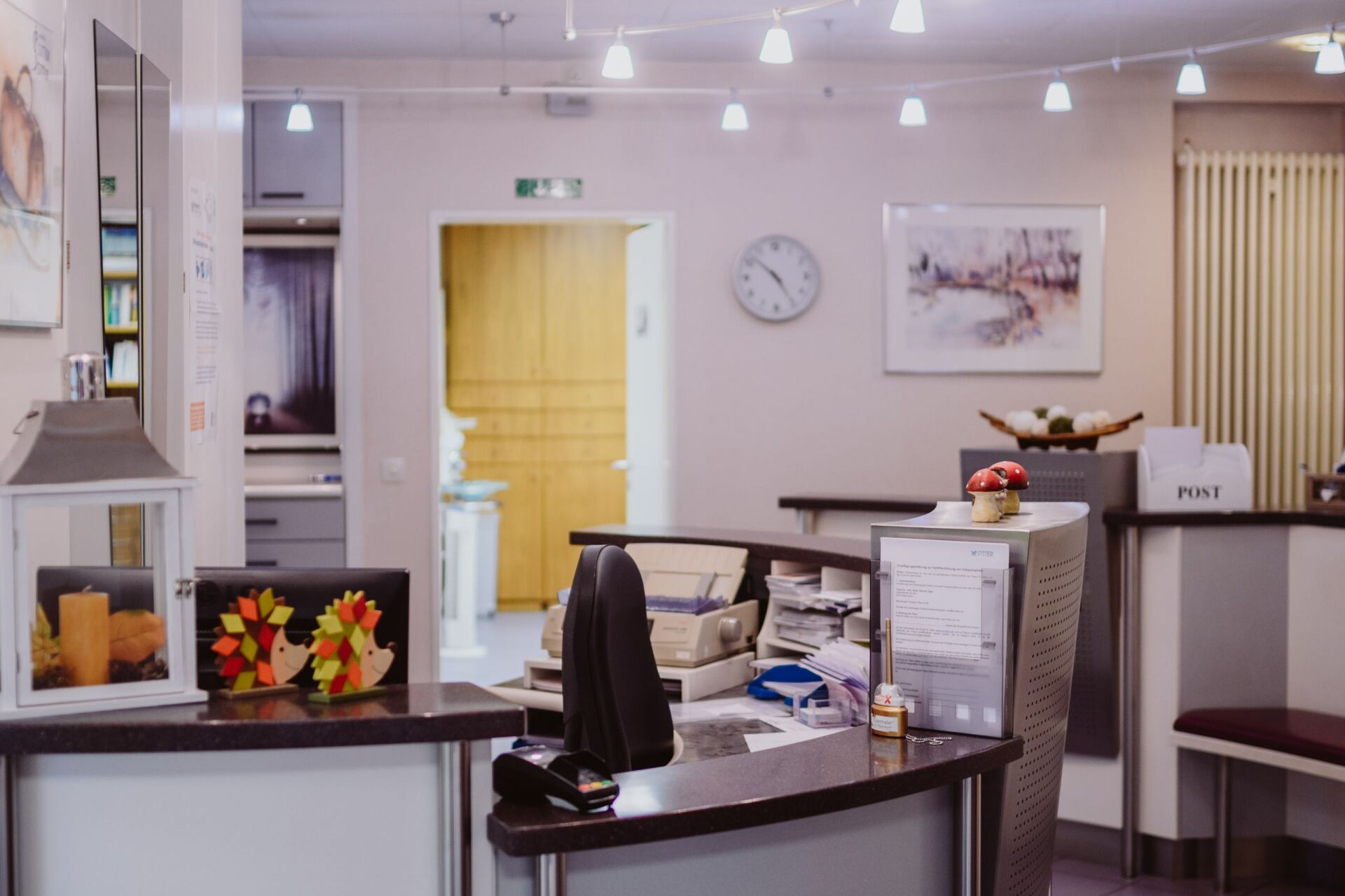 Willkommen bei der Praxis Dr. med. Sören Werner Sitter ... | Herr Sören Sitter | Liebersdorfer Str. 58 | 91572 Bechhofen | Telefon: 09822/999 | Fax: 09822/825577 | E-Mail: info@dr-sitter.deinfo@dr-sitter.de | Facharzt für Allgemeinmedizin