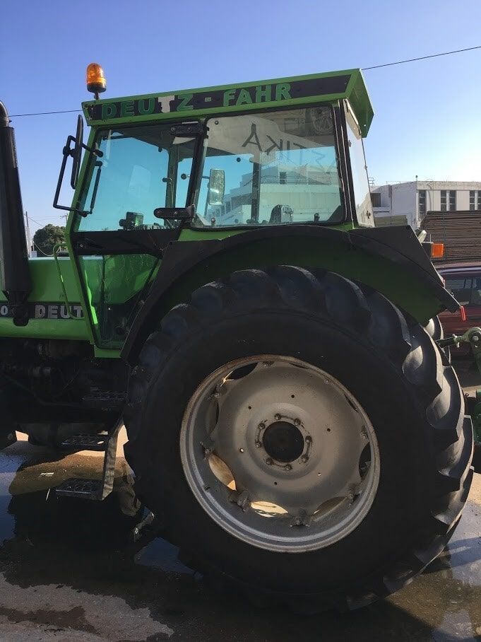 Βουλκανιζατέρ – Ελαστικά Λεωνίδας