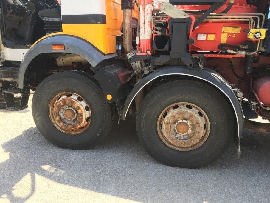 Βουλκανιζατέρ – Ελαστικά Λεωνίδας