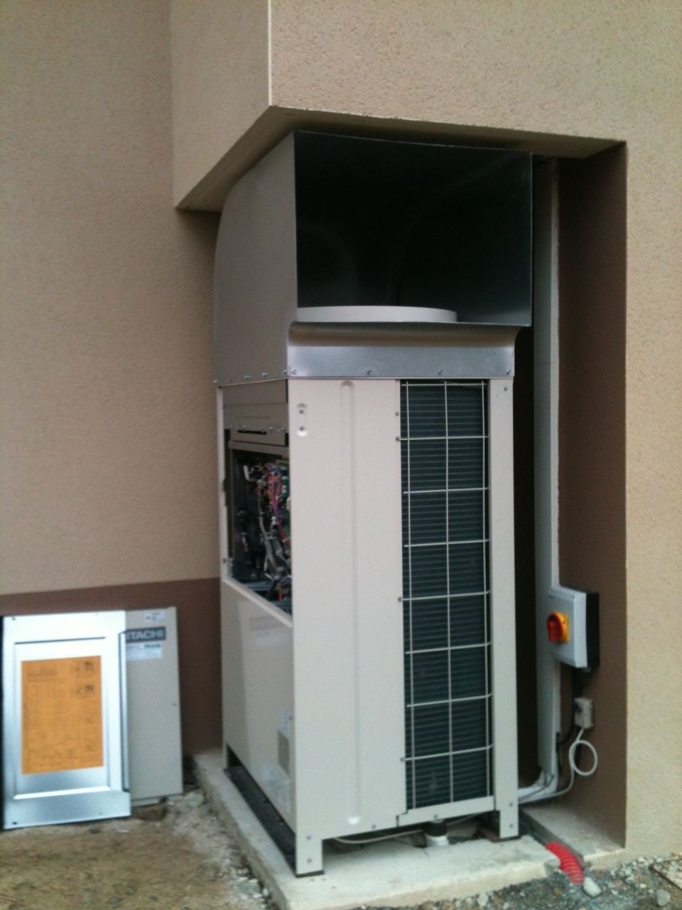 DRV HITACHI dans des bureaux