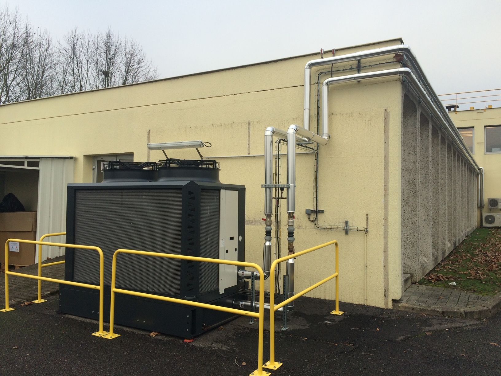 Groupe de production d'eau glacée