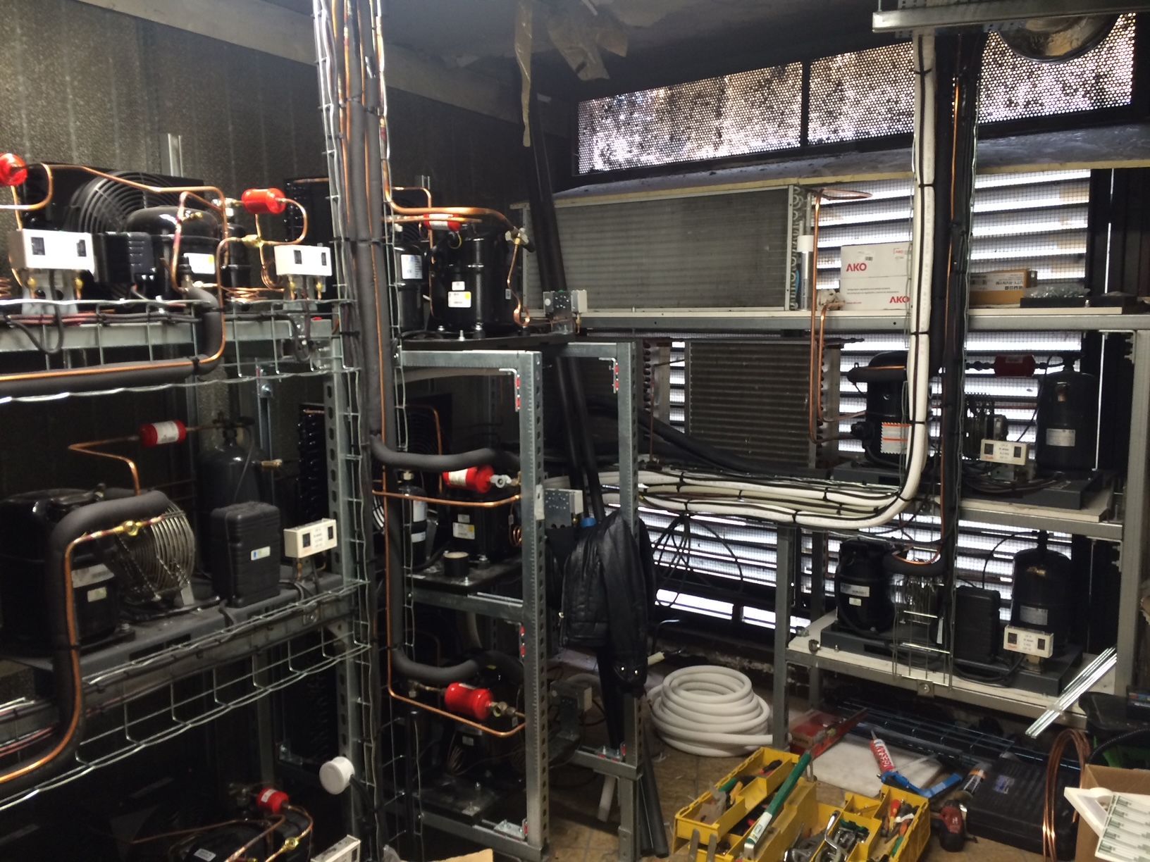 Local technique – vitrine chambre froide pour un magasin