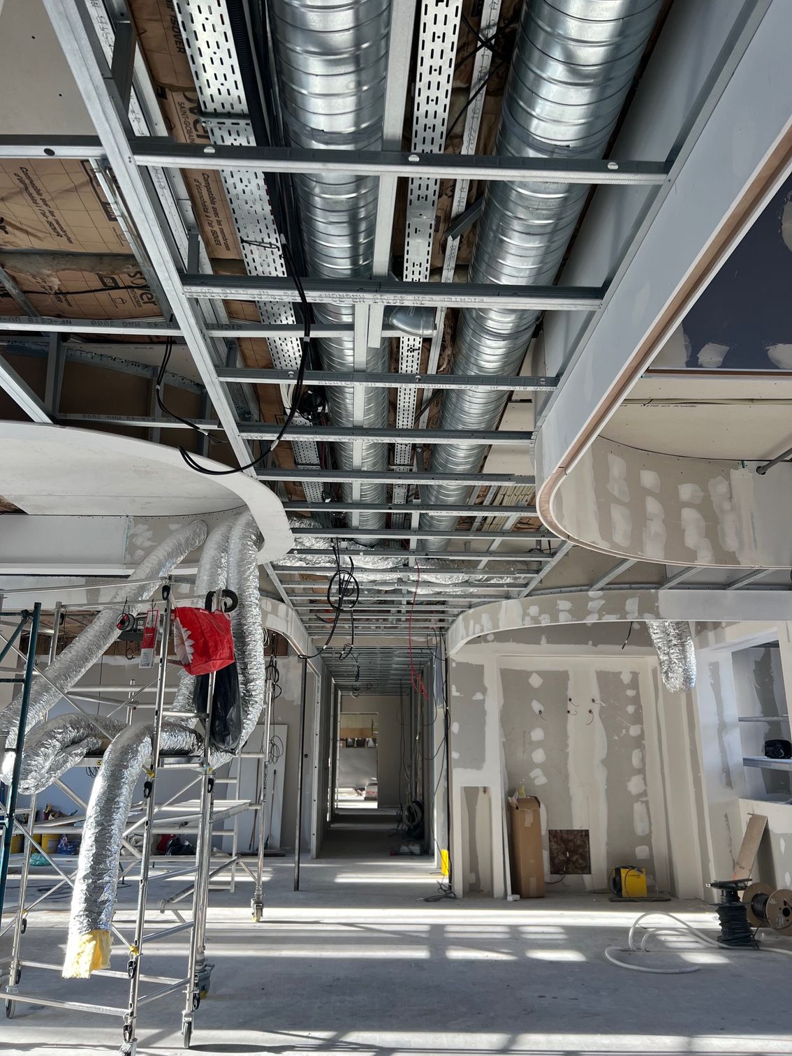 Réseaux de gaines VMC double flux au plafond