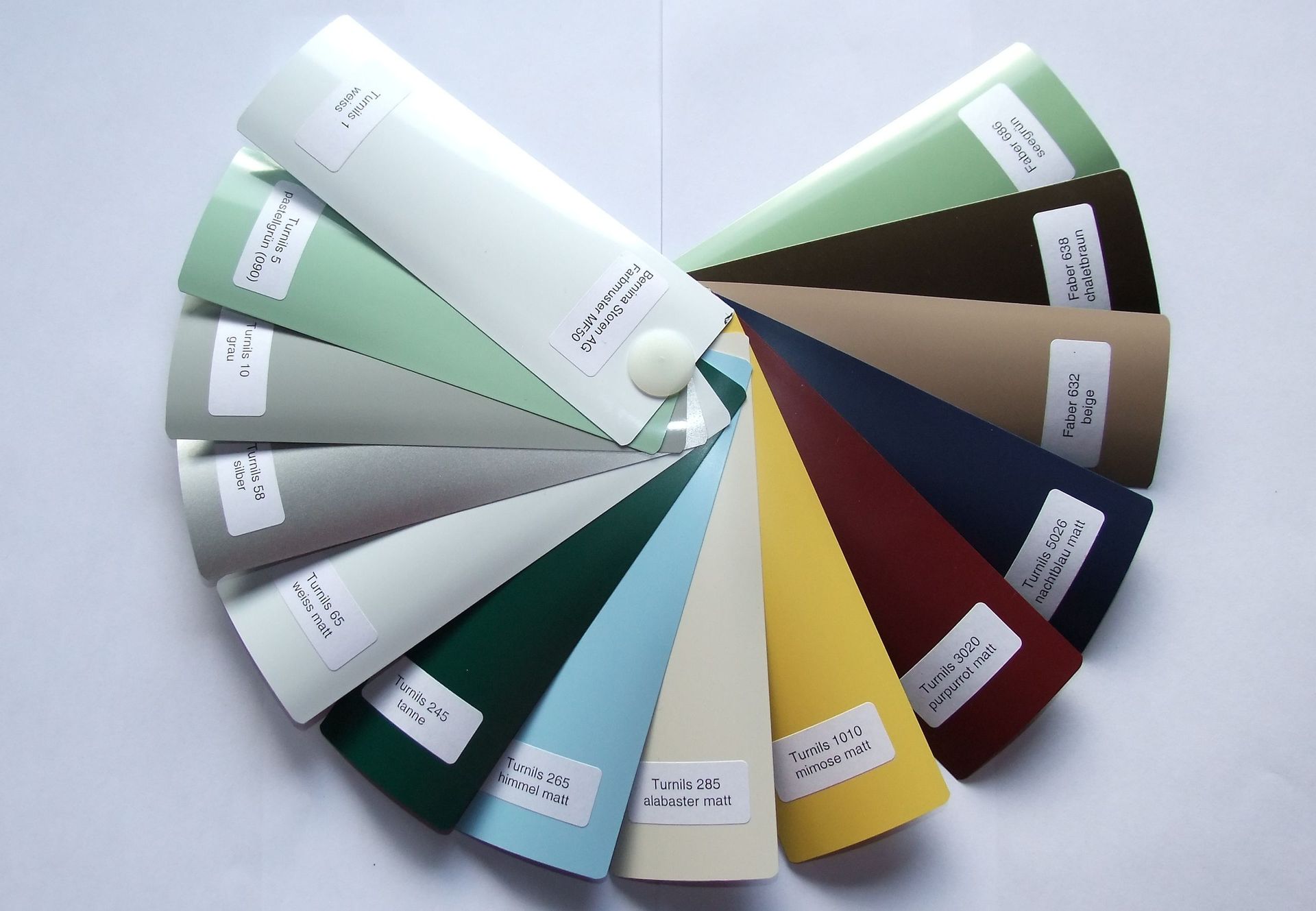 Farbstabelle Lamellenstoren - Storen-Service Peter Blattmann
