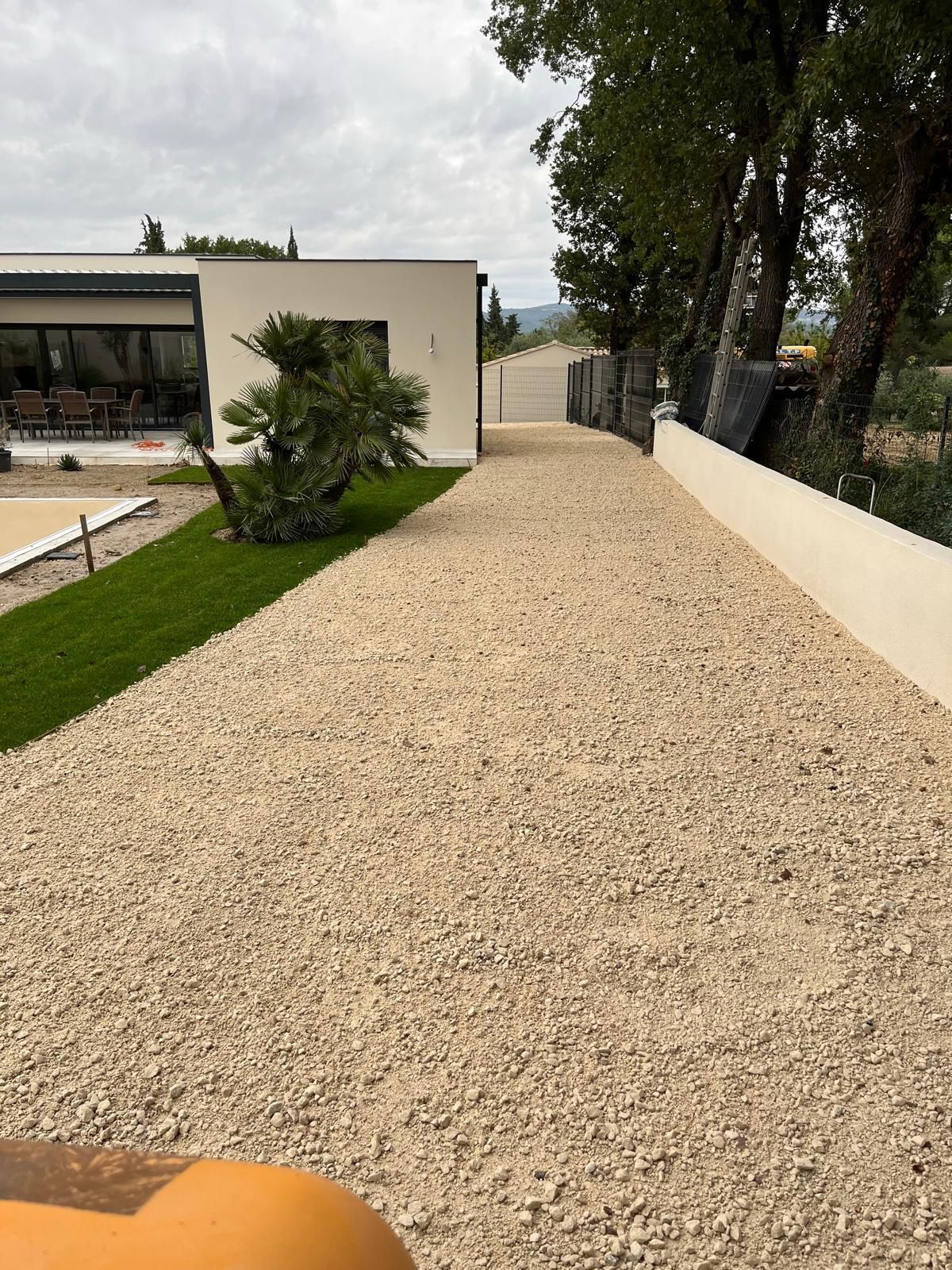 Terrassement pour parking