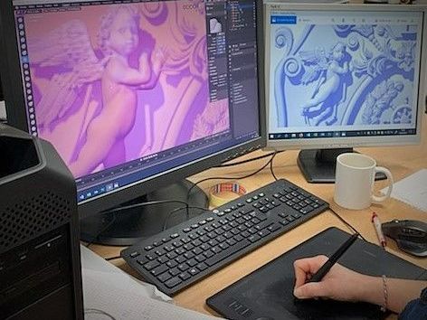 Travail de conception d'un bas relief avec ordinateur