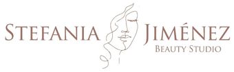 Logotipo para Stefania Jiménez Beauty Studio con un elegante rostro dibujado a mano en color beige sobre fondo blanco.