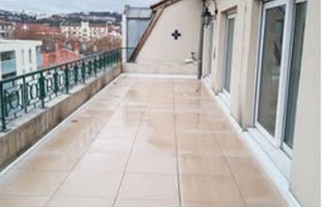 réfection de l'étanchéité d'une terrasse avec dalles sur plots lyon 07