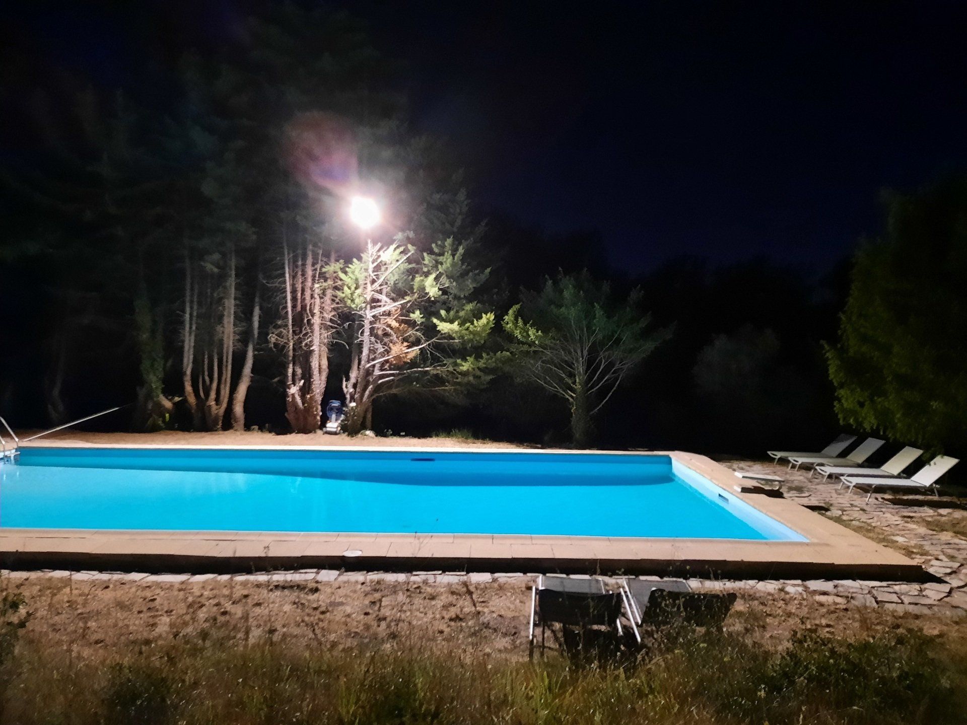 Piscine vue nuit