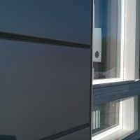 Julkisivukasetteja ja -lamelleja valmiiksi asennettuina