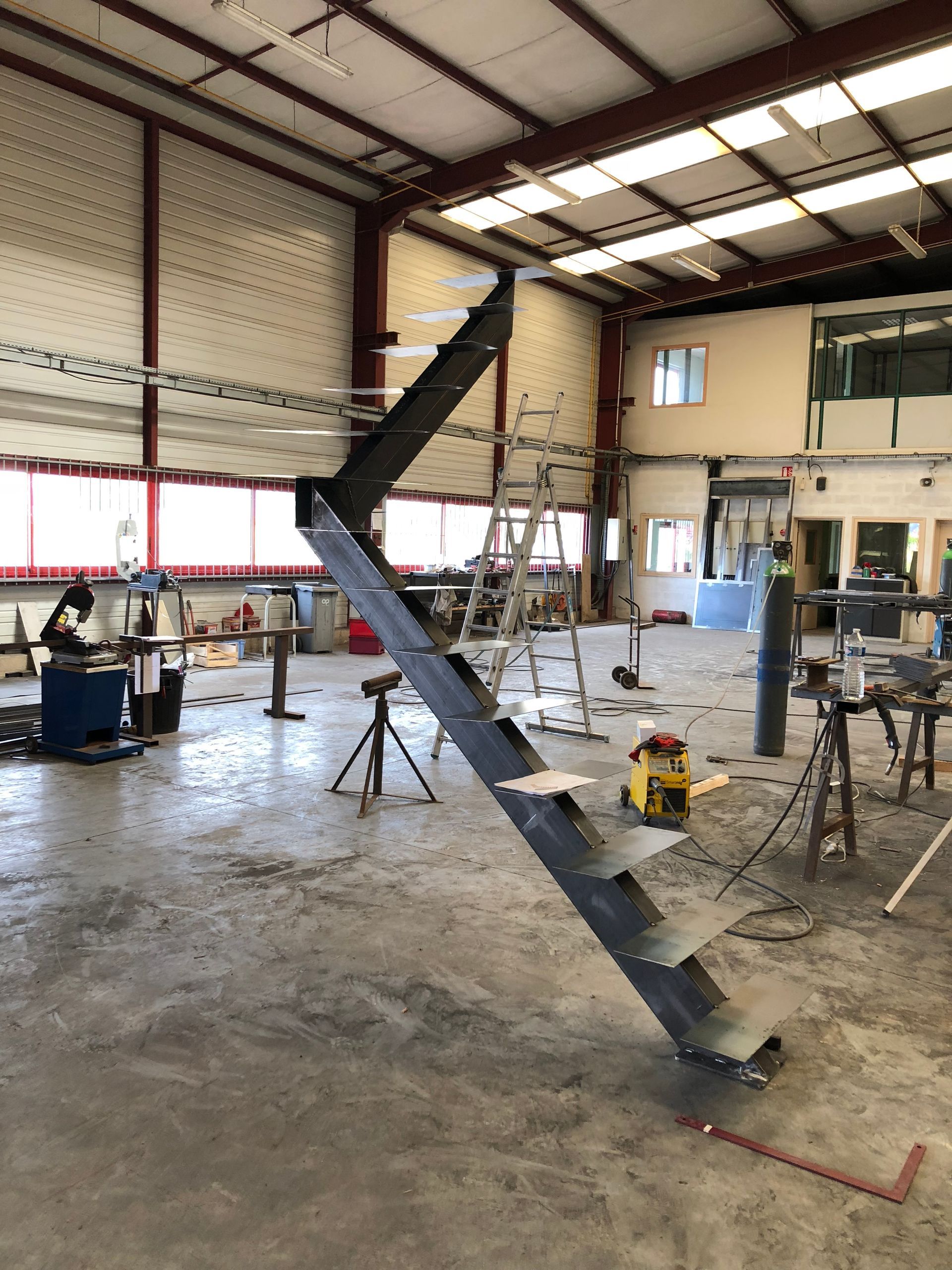 Un escalier en cours de construction