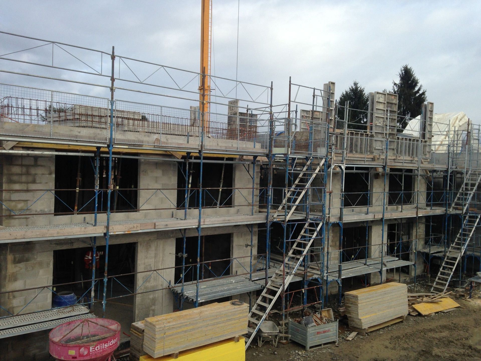 Echafaudage création de villa - Ideal Constructions Suisse SA - Genève
