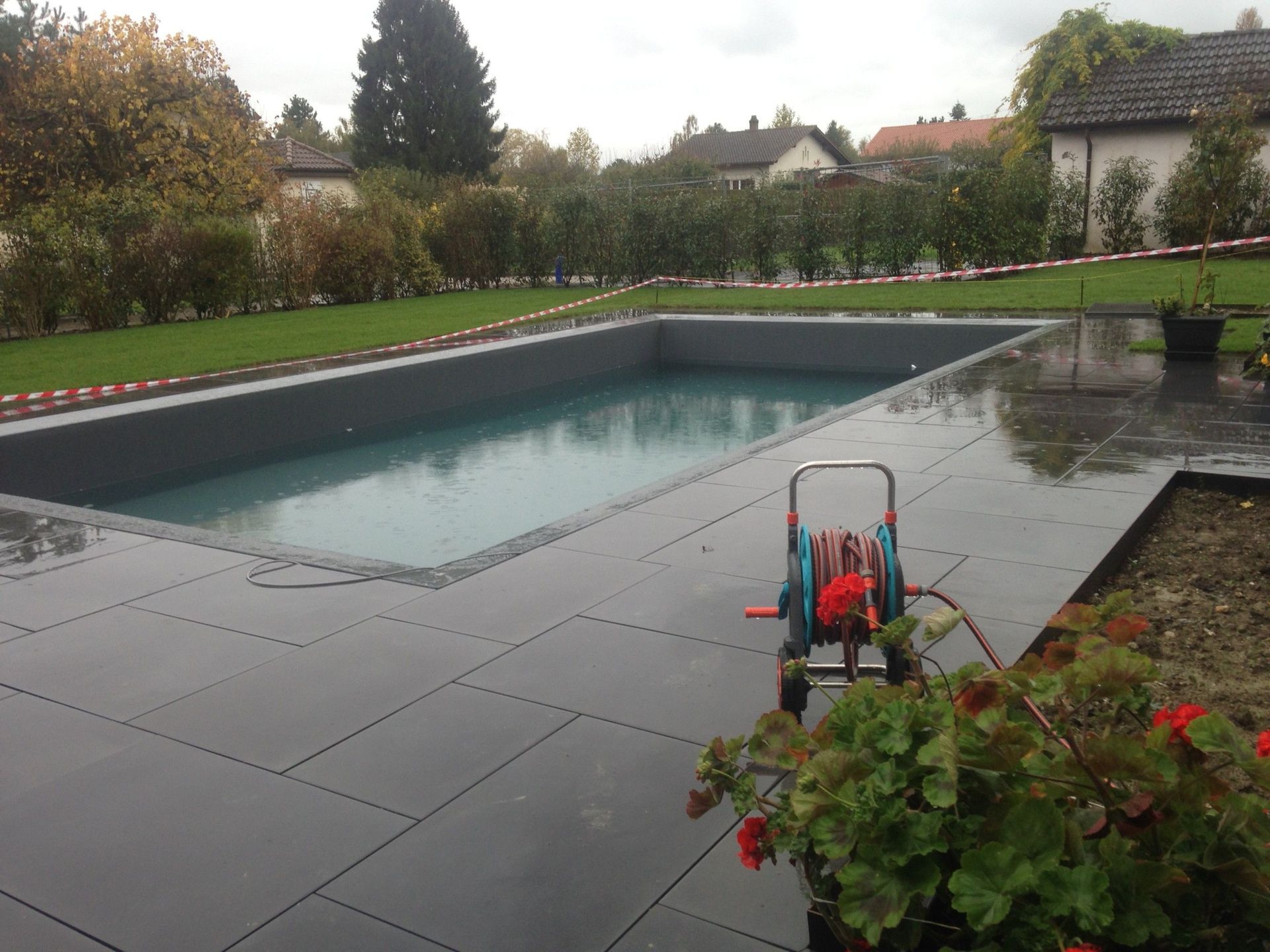 Création de villa avec piscine - Ideal Constructions Suisse SA - Genève
