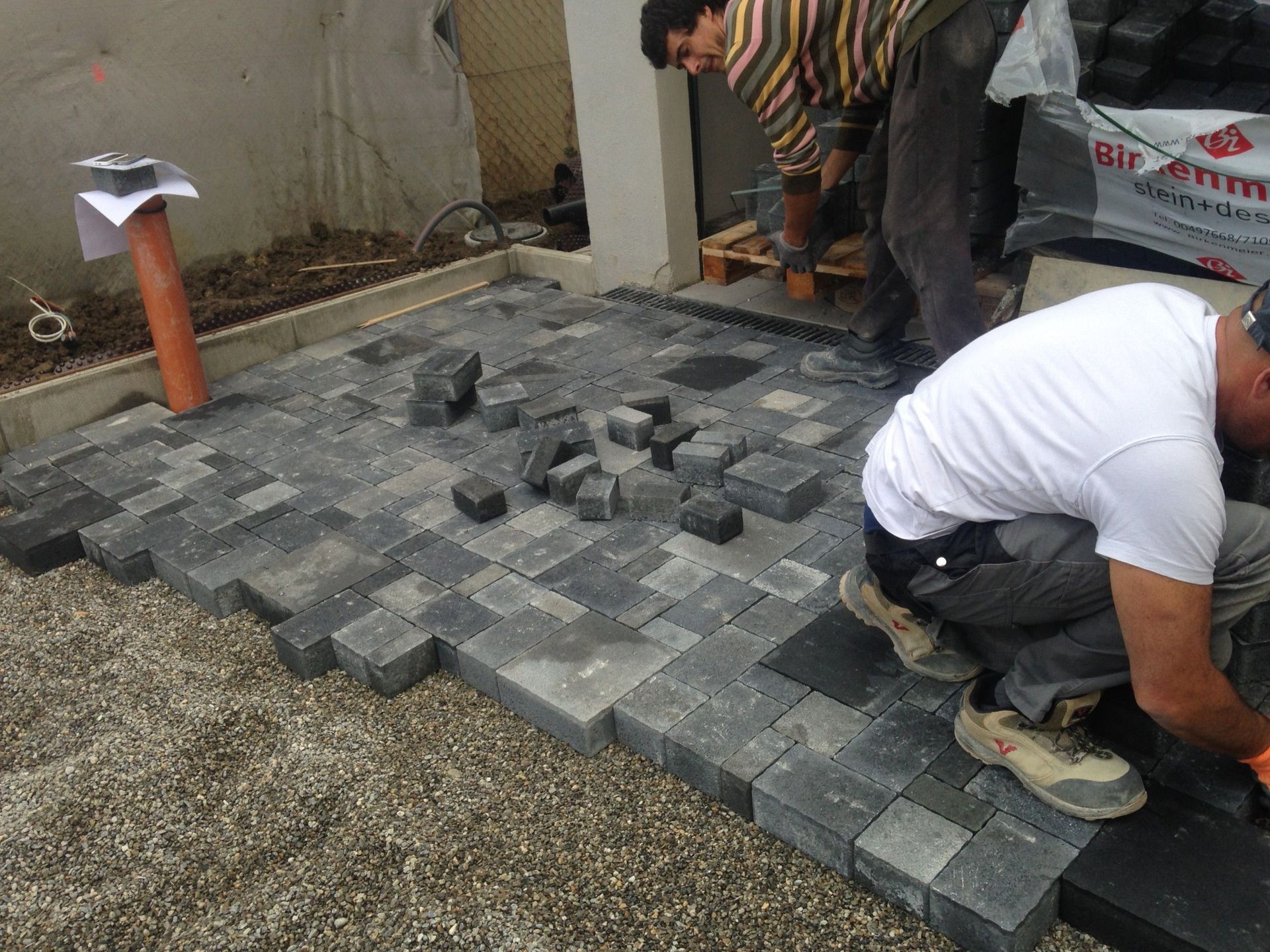 Agencements extérieurs pavage - Ideal Constructions Suisse SA - Genève
