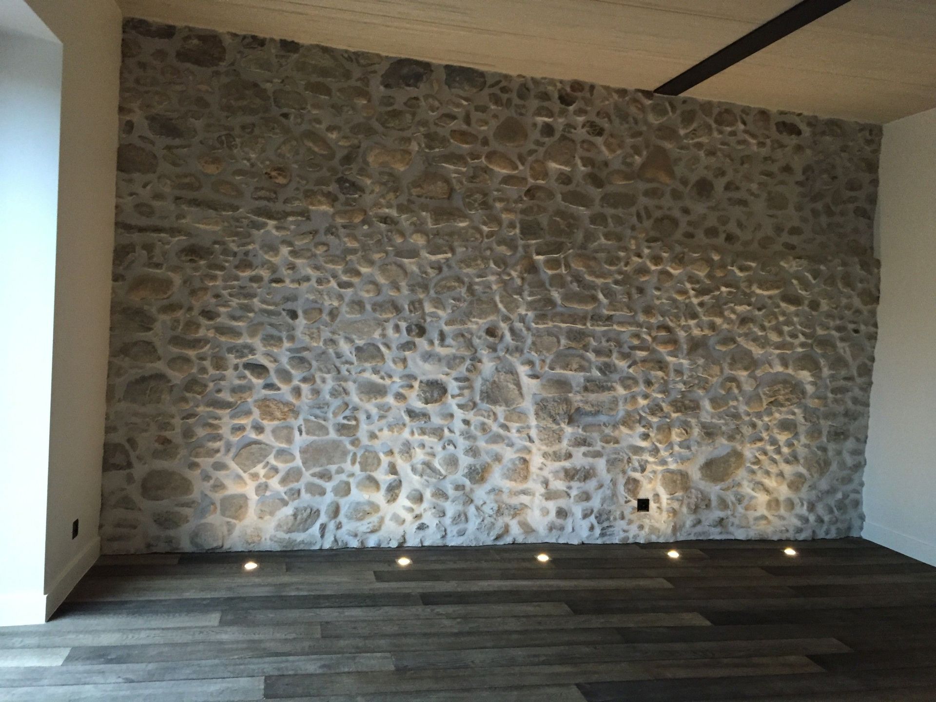 Rénovation séjour dans une ferme- Ideal Constructions Suisse SA - Vésenaz
