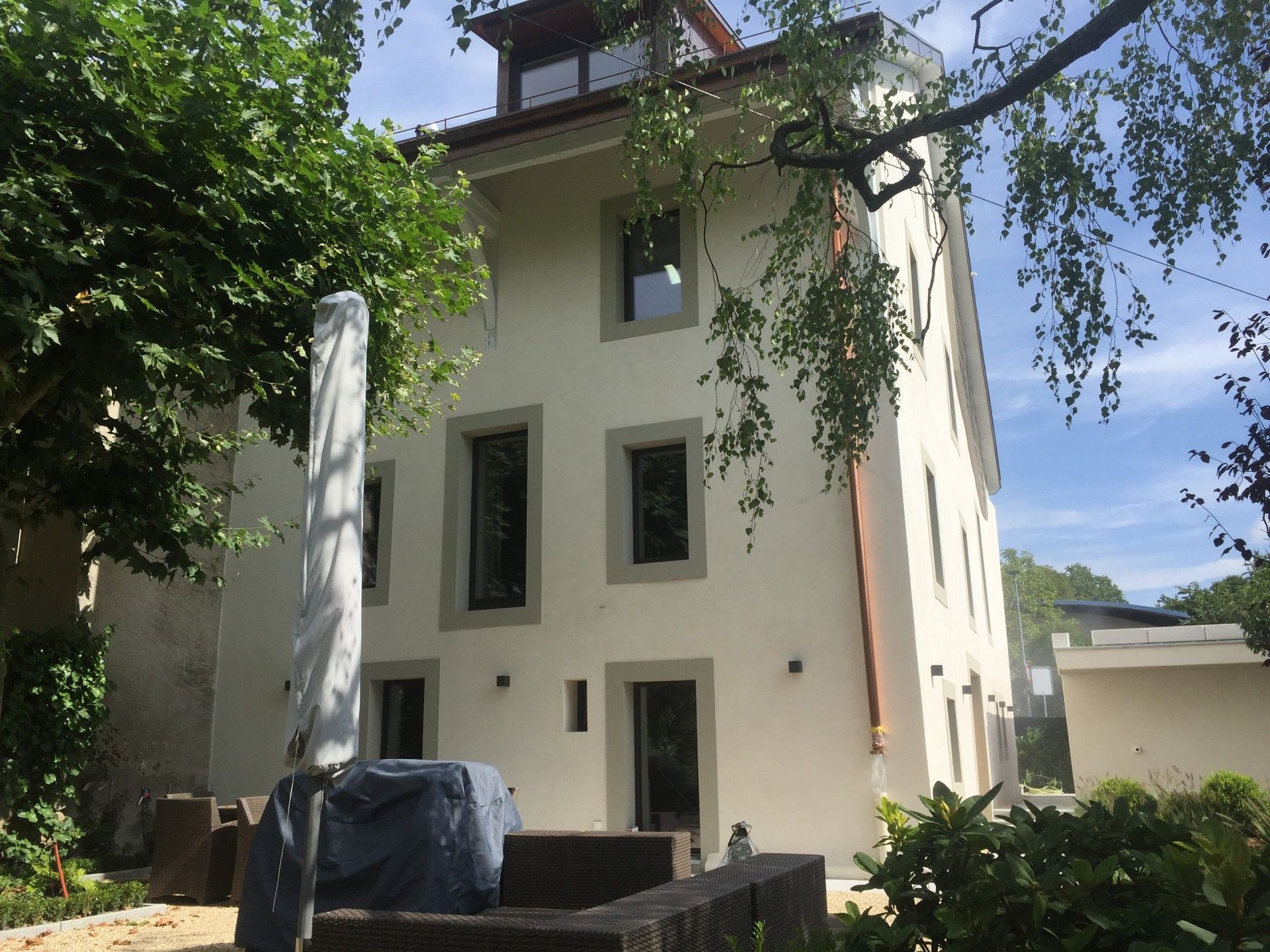 Rénovation de corps de ferme - Ideal Constructions Suisse SA - Vésenaz
