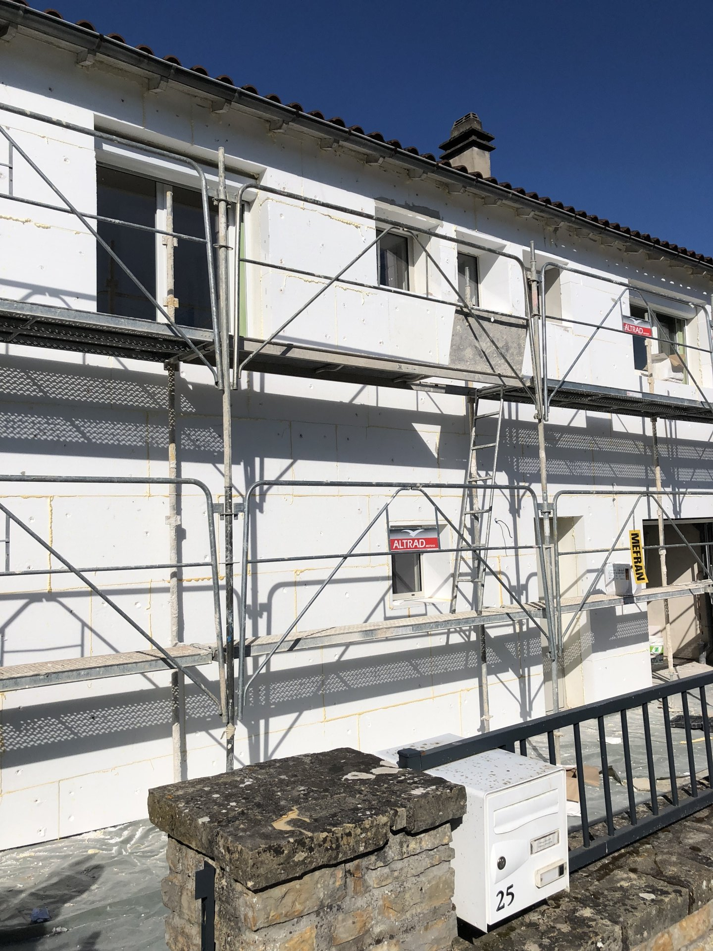 Application d'enduit