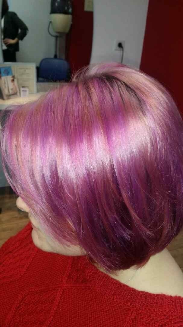 Rose fuchsia sur décoloration