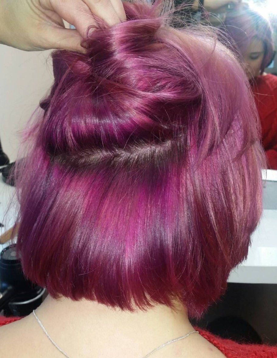 Coloration de cheveux : rose fuchsia