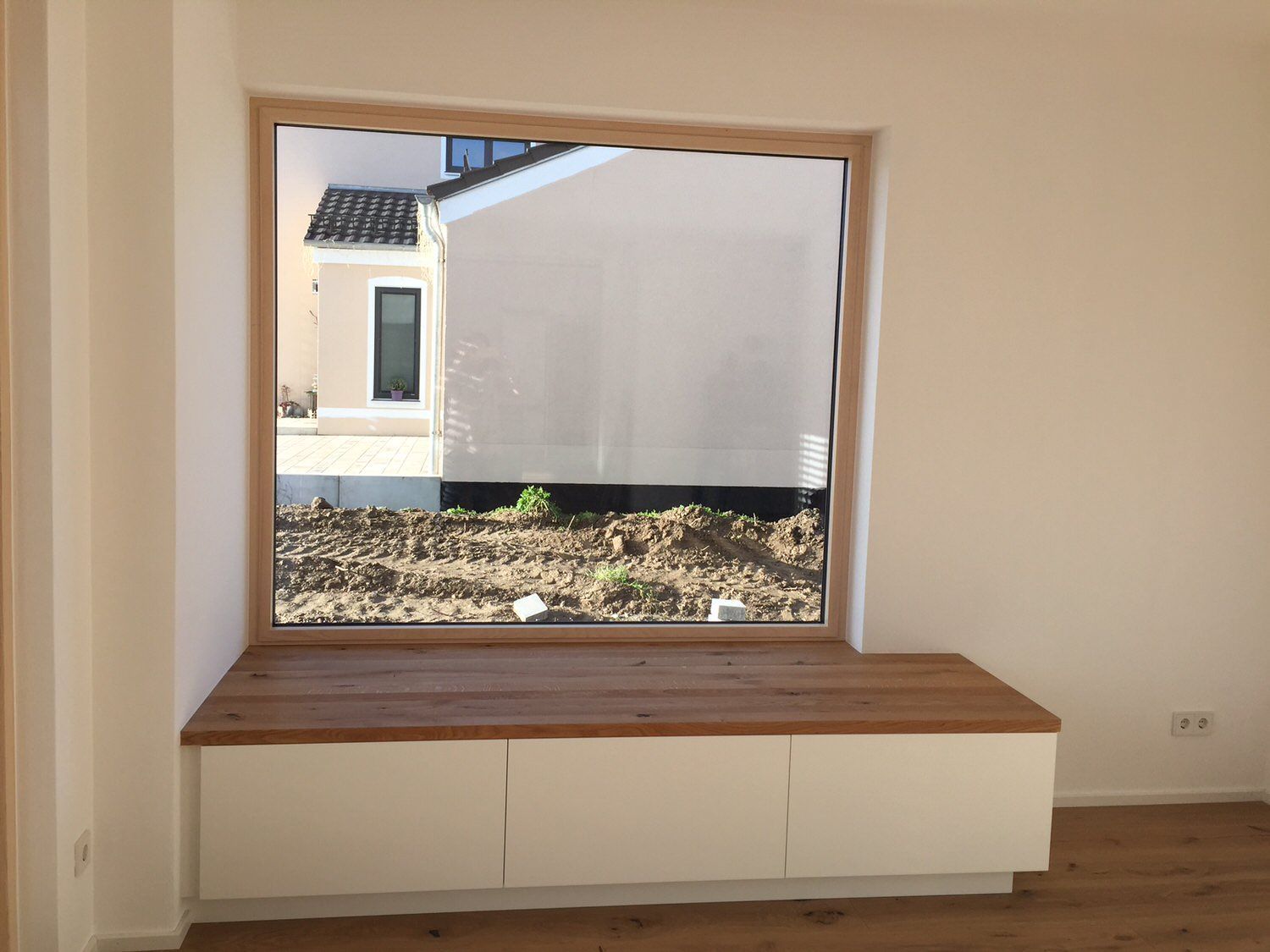 Innen Fertighaus, Garderobe, Kleber Hausbau