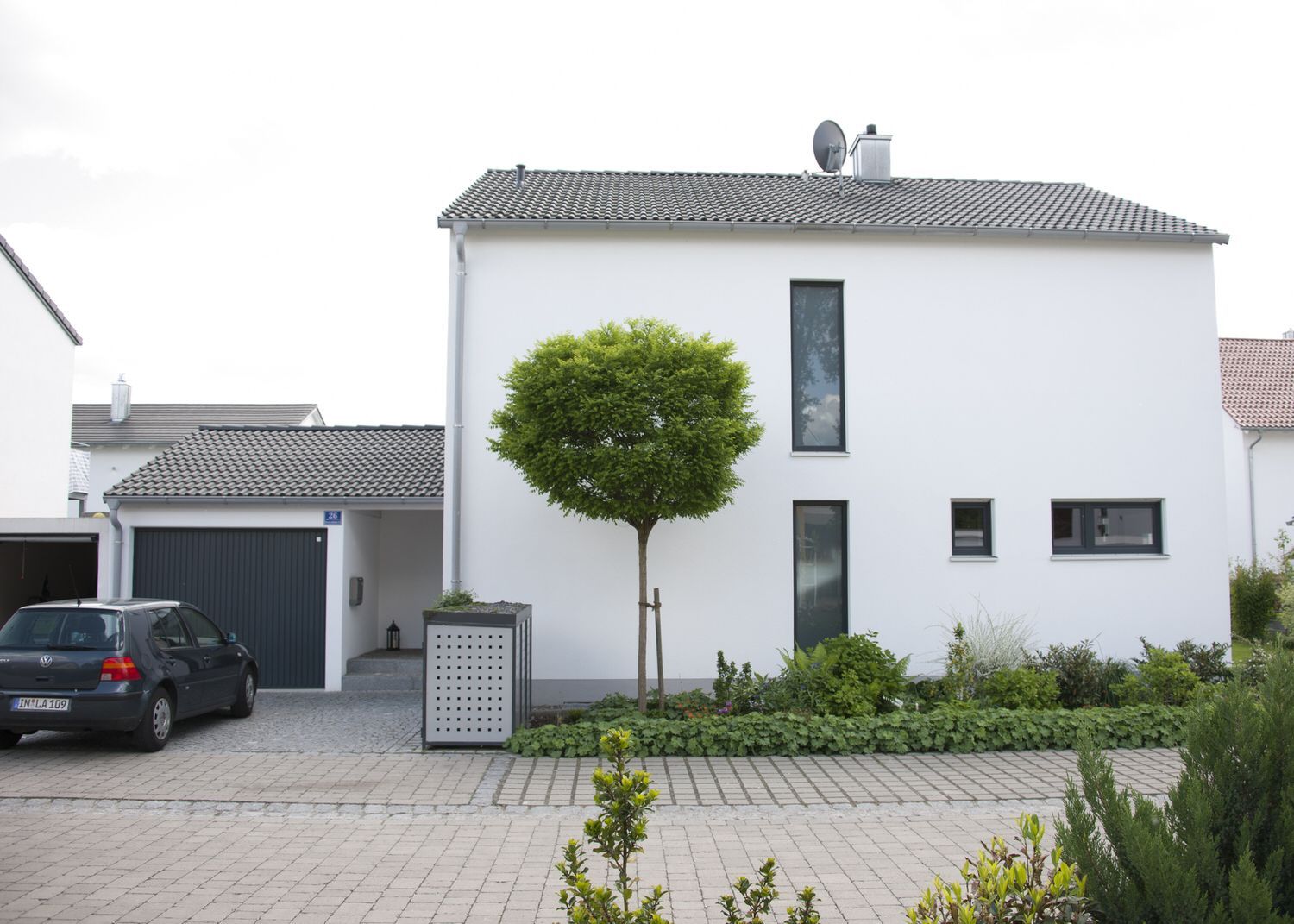 Kleber Hausbau, Fertighaus in Weiß