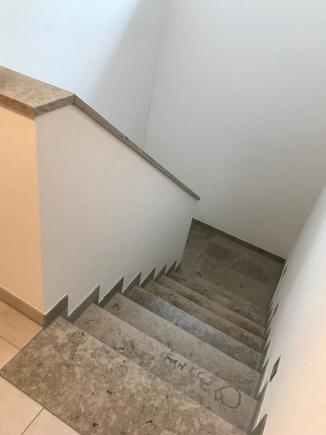 Treppe, Kleber Hausbau