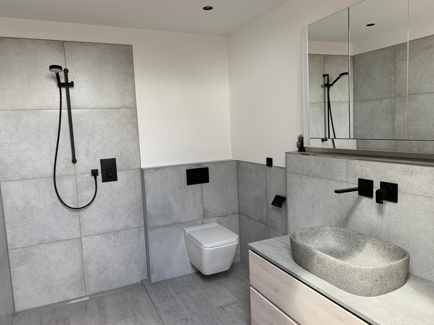 Badezimmer, Kleber Hausbau