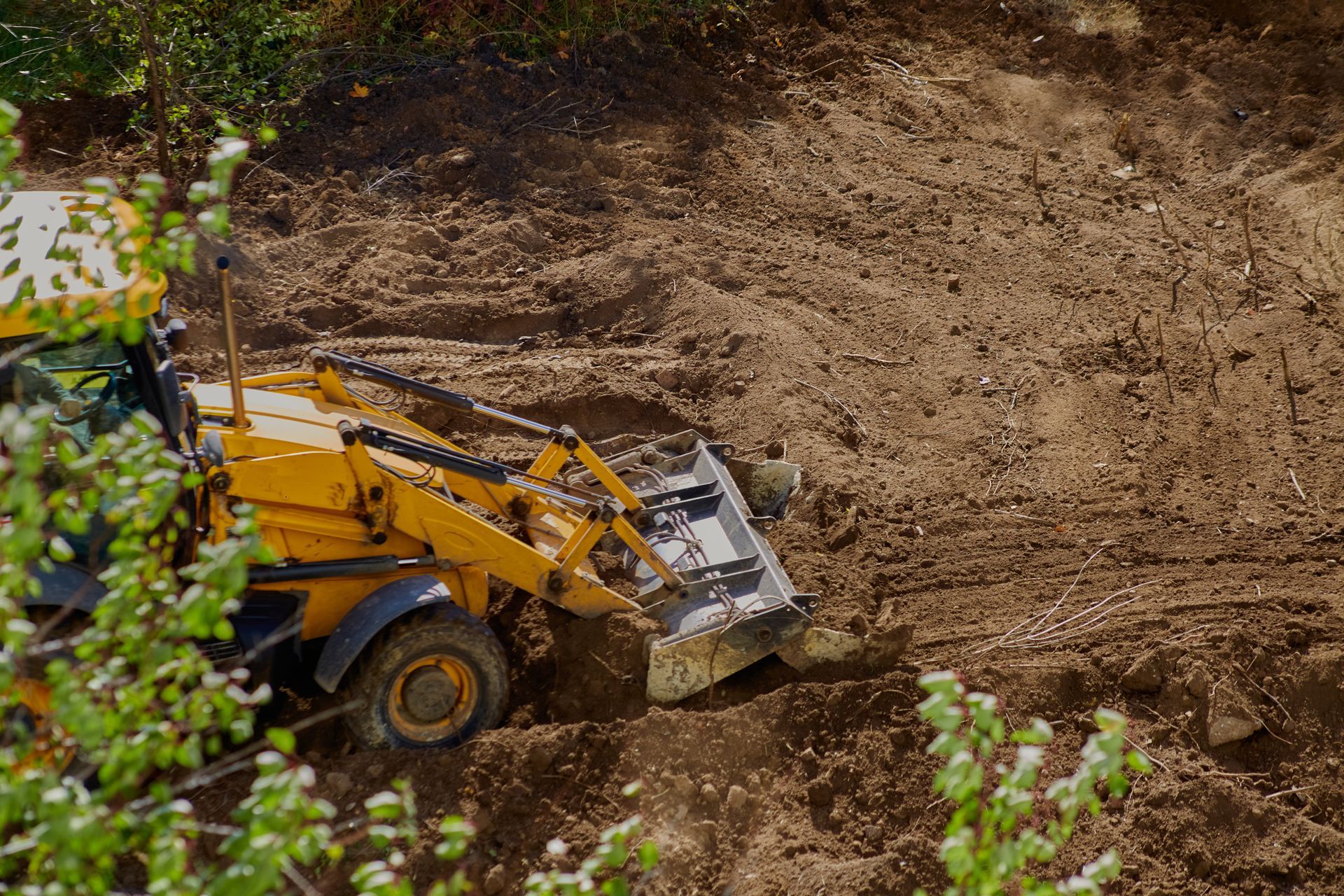 Passage de bulldozer sur un terrain